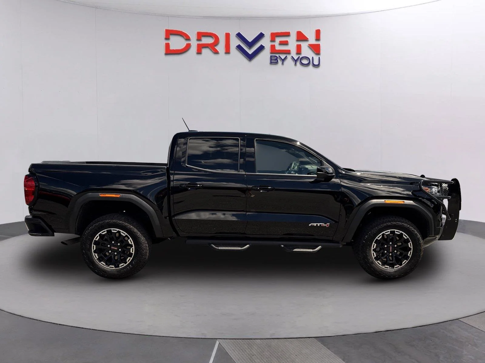 Used 2026 Onyx Black GMC AT4 image 3