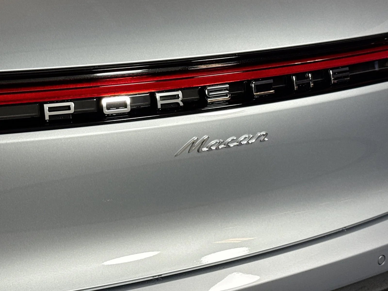 Used 2026 Dolomite Silver Metallic Porsche  image 26