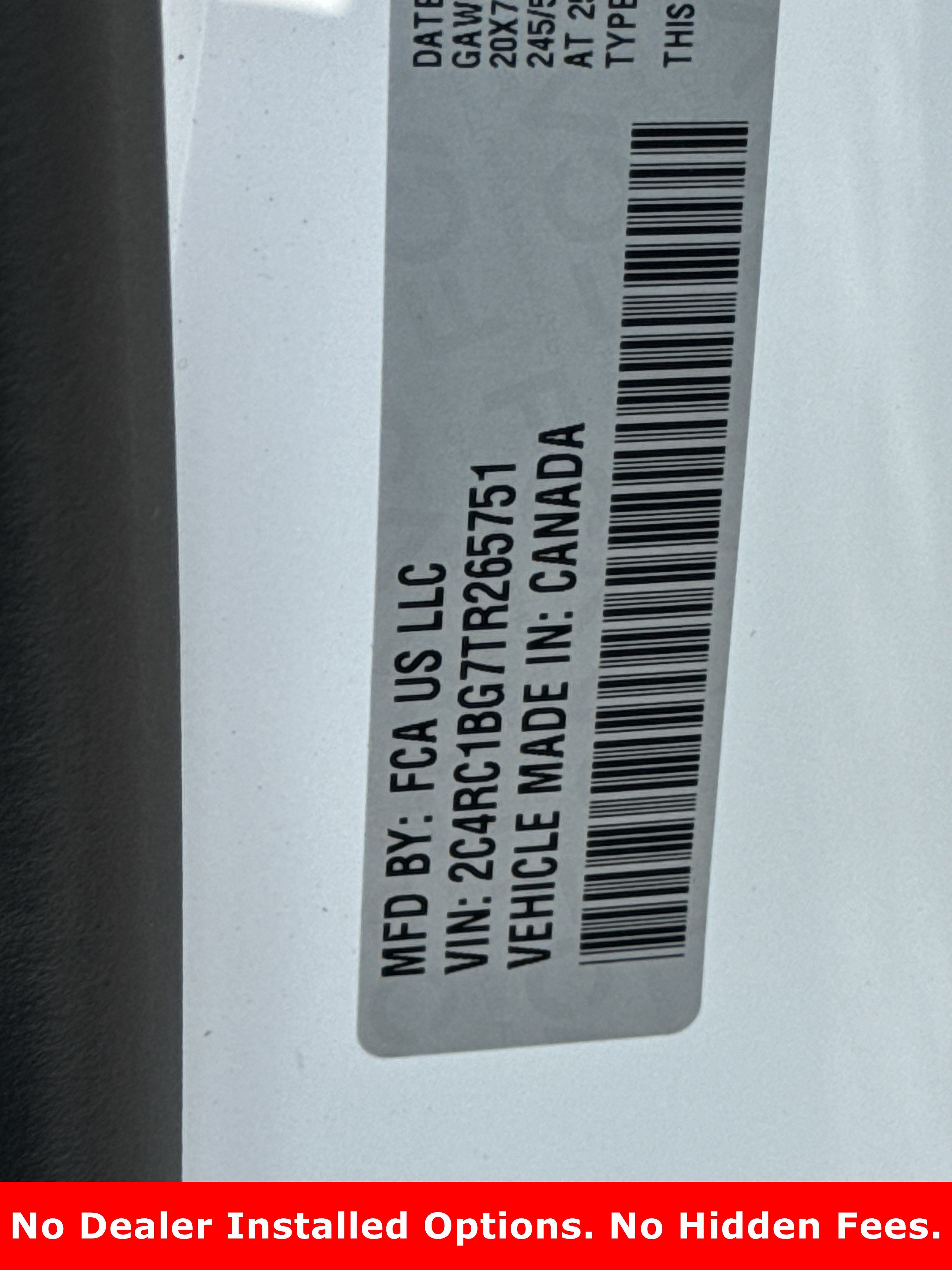 New 2026 Bright White Clear-Coat Exterior Paint Chrysler Select image 21