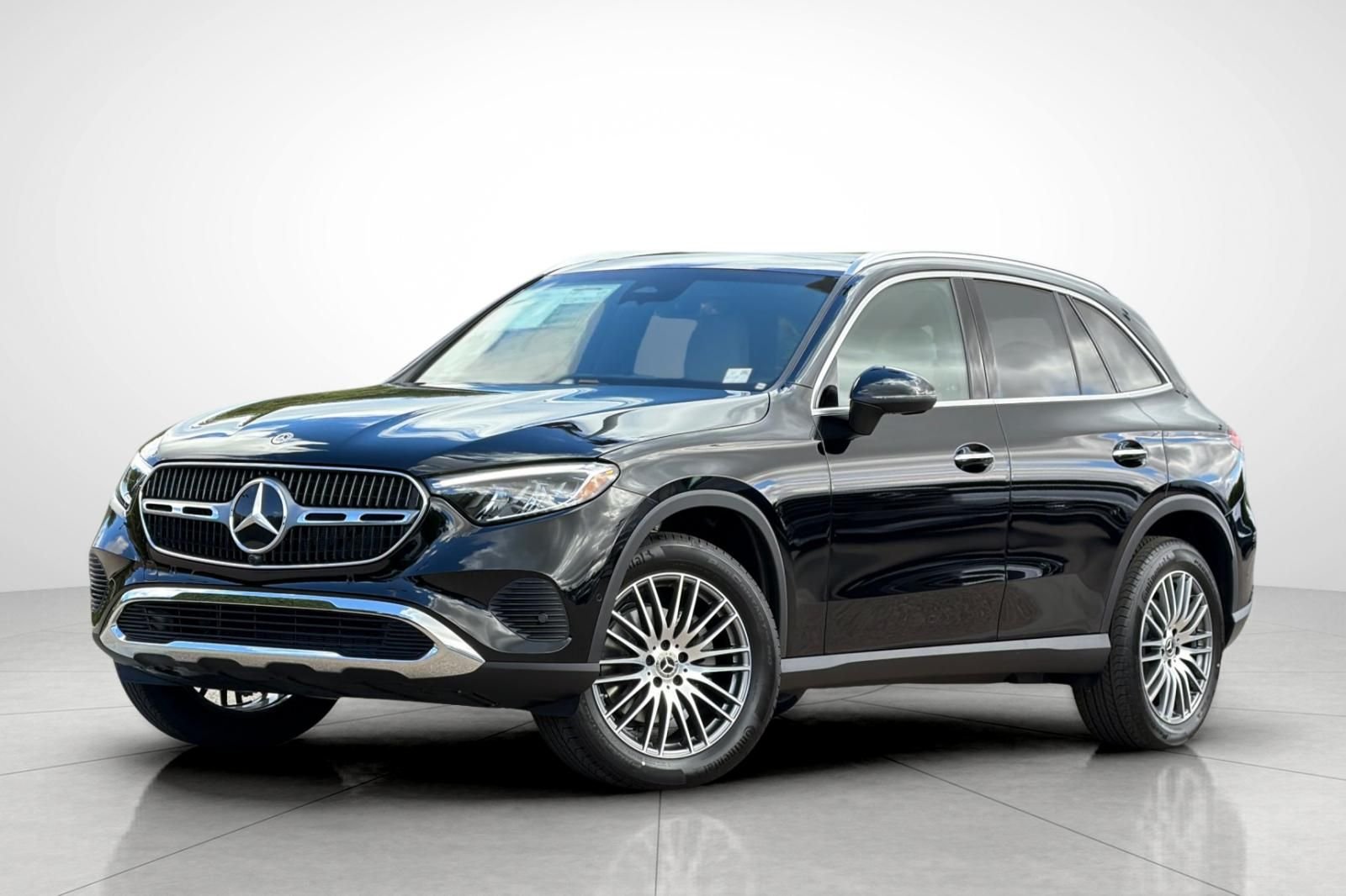 New 2026 Black Mercedes-Benz GLC 300 image 1