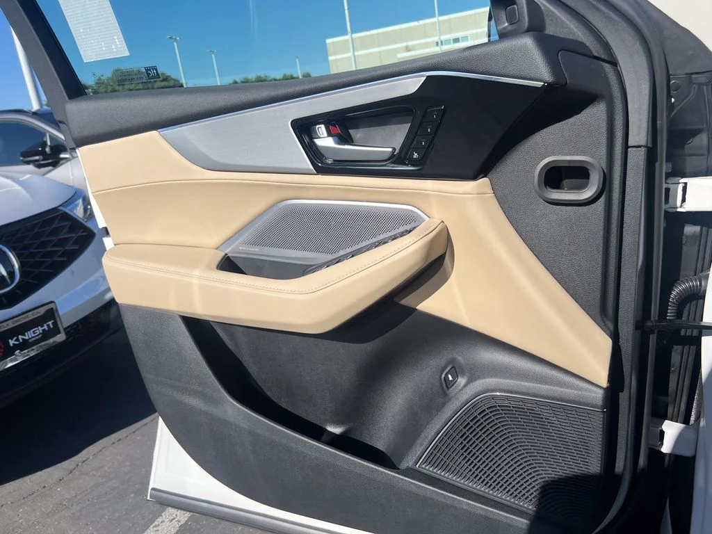 New 2026 Platinum White Pearl Acura Technology Package image 13