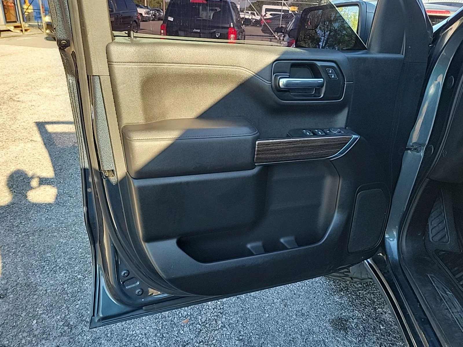Used 2021 Gray Chevrolet RST image 5