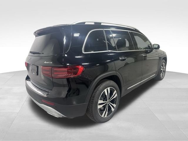 Used 2026  Mercedes-Benz GLB 250 image 6
