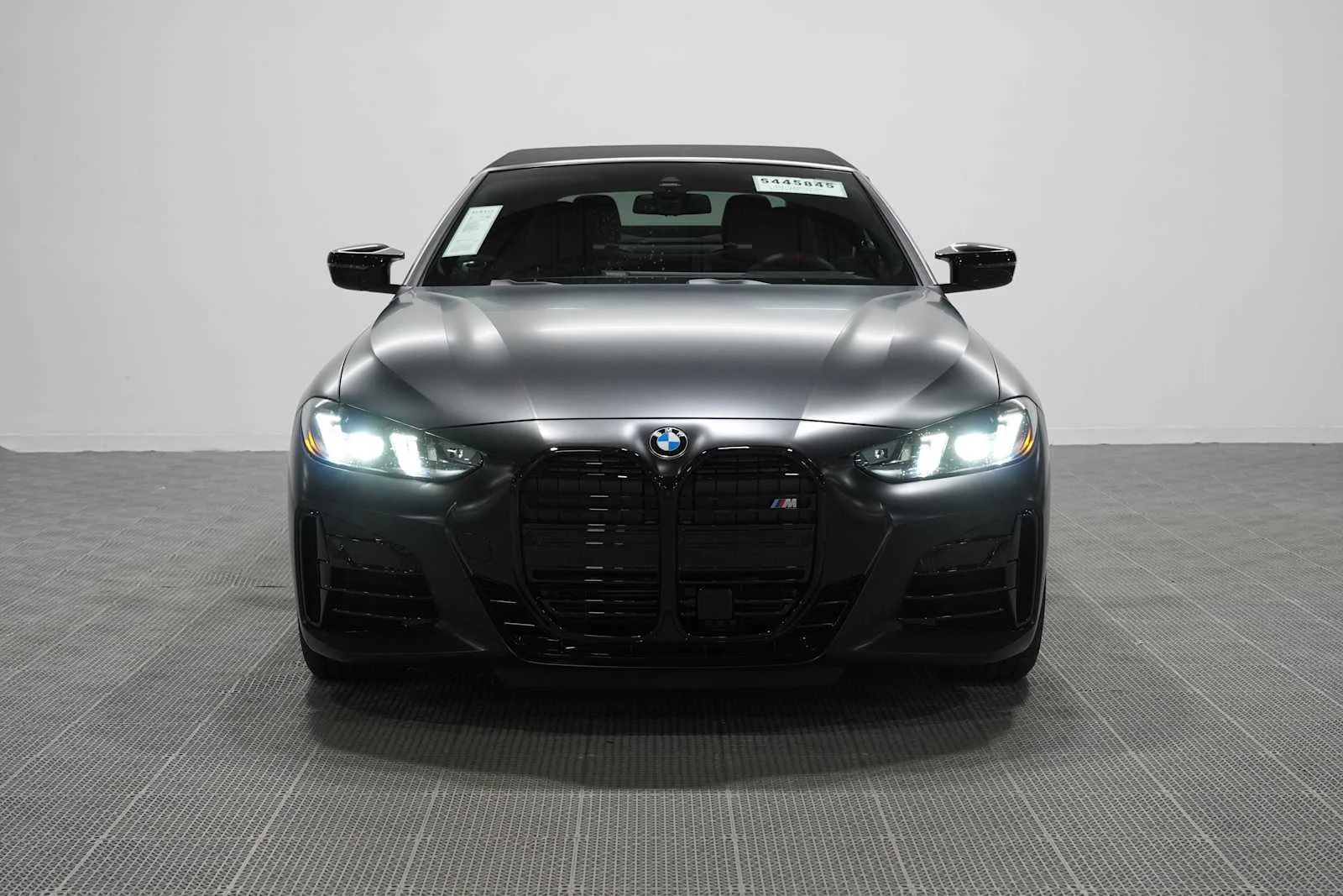 New 2027 Black Sapphire Metallic BMW M440i image 4