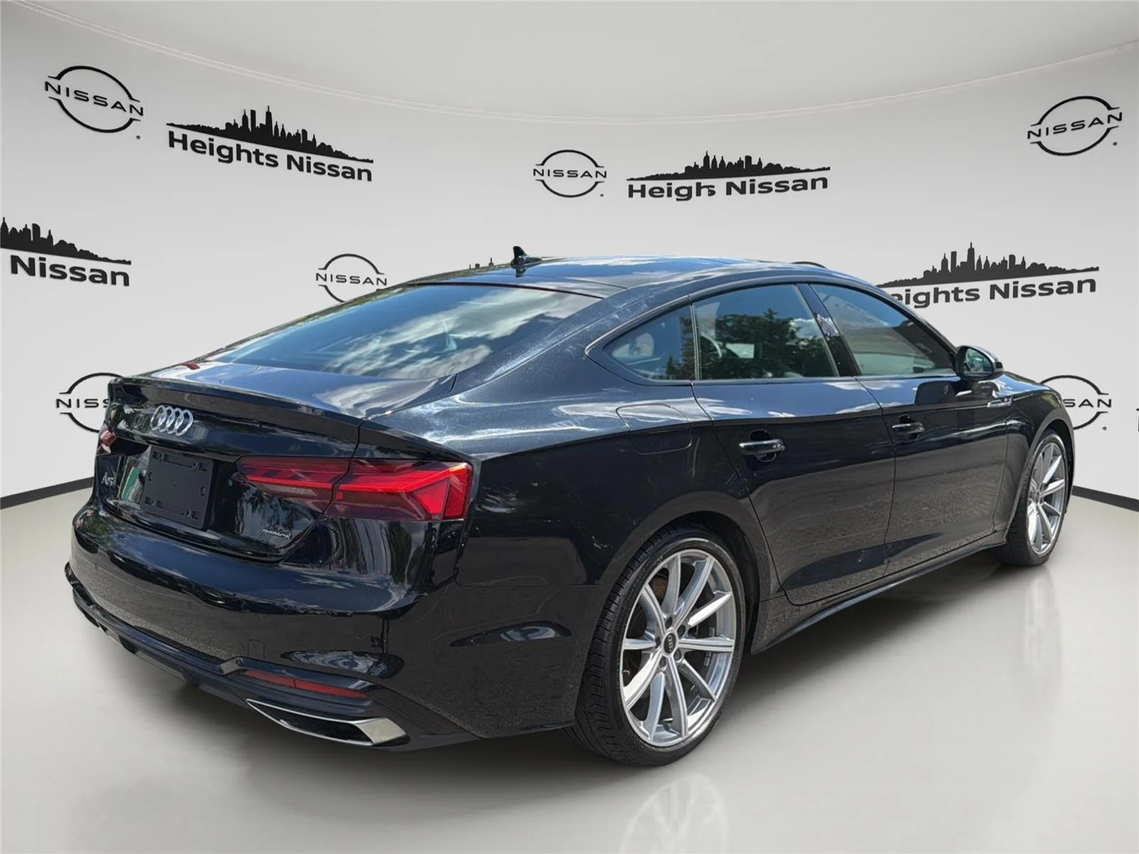 2025 Audi A5 Sportback Premium - Photo 5