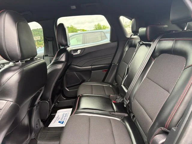 Used 2025 Gray Ford ST-Line image 21