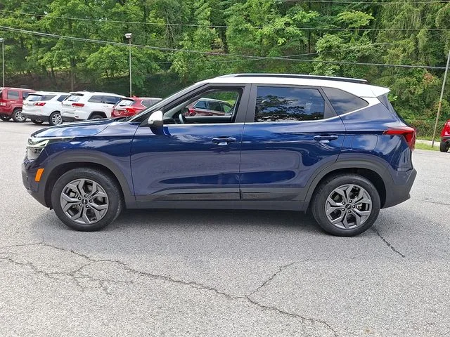 Used 2024 Blue Kia S image 5