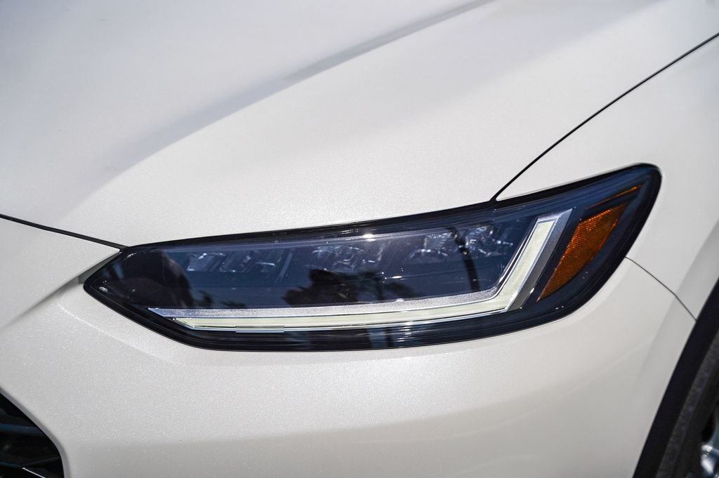New 2027 Platinum White Pearl Honda LX image 11