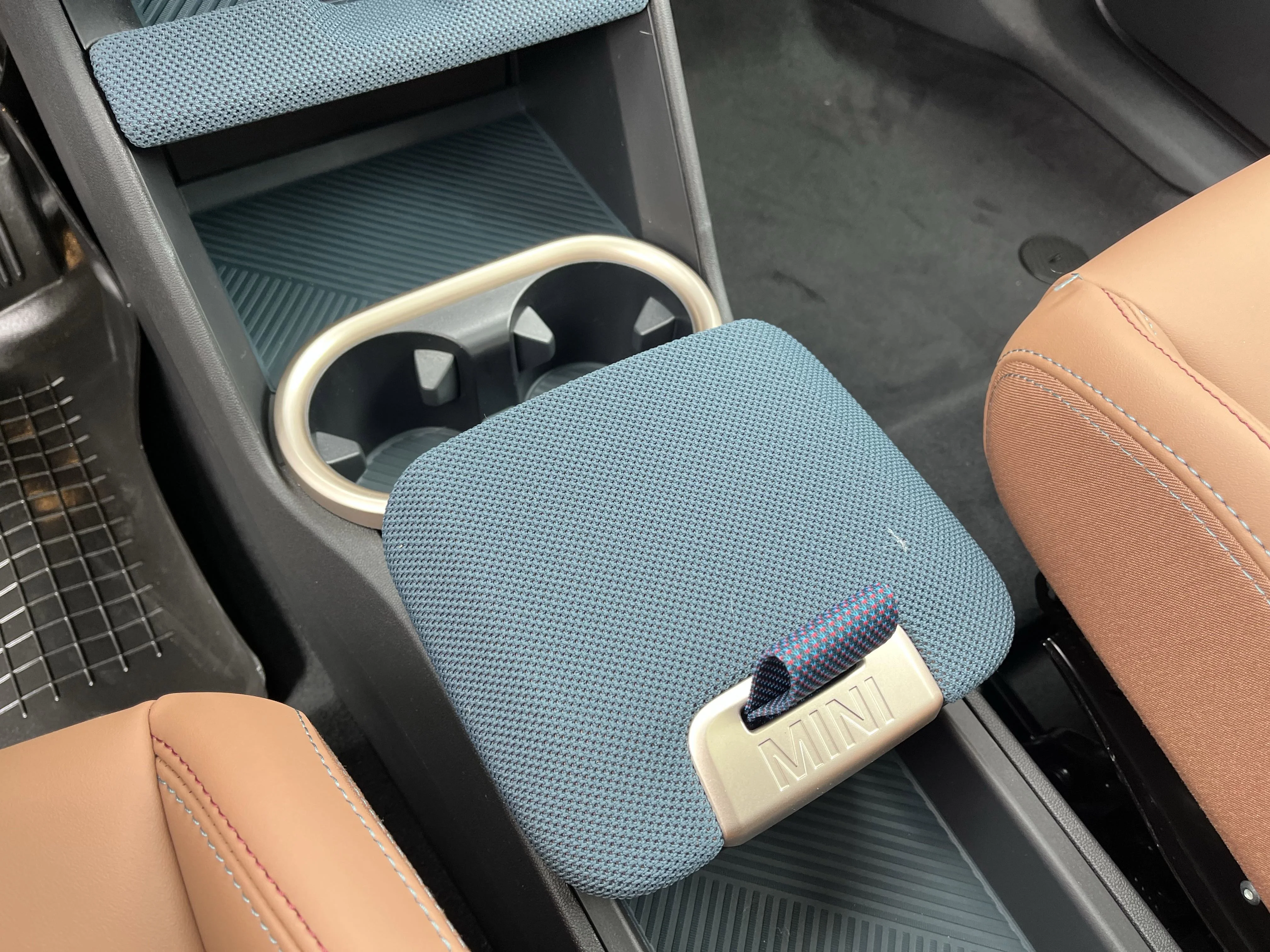 2025 MINI Countryman S - Photo 15