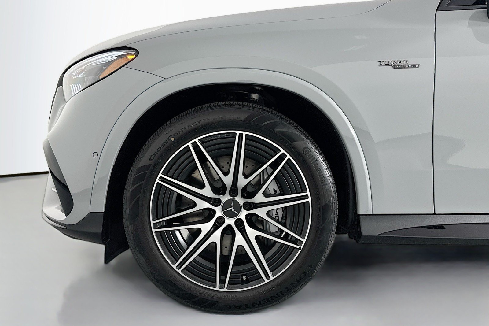 2026 Mercedes-Benz GLC AMG GLC43 - Photo 9