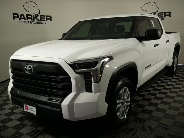 2025 Toyota Tundra Crew Cab SR5