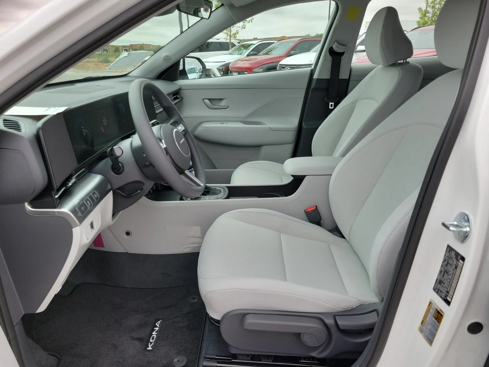 New 2027 Atlas White Hyundai SE 4dr Front-Wheel Drive image 12