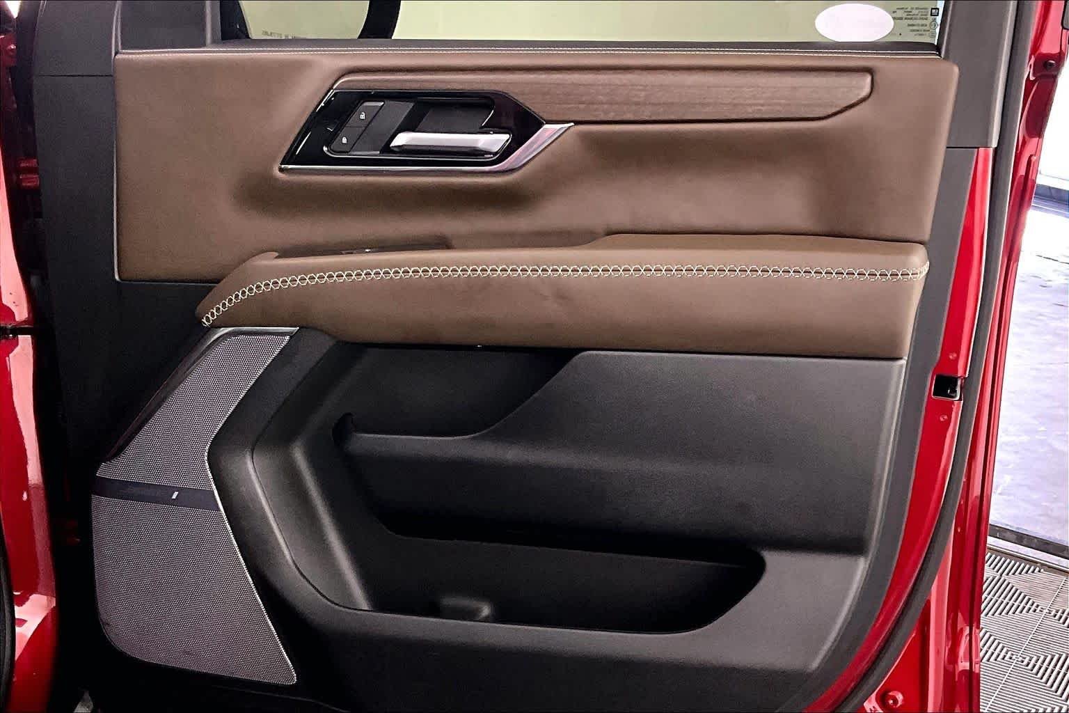 2025 GMC Yukon XL Denali Ultimate - Photo 22