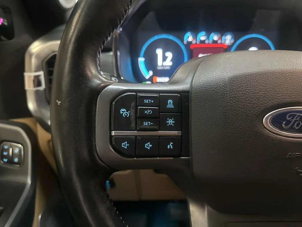 Used 2021 Space White Metallic Ford Lariat image 17