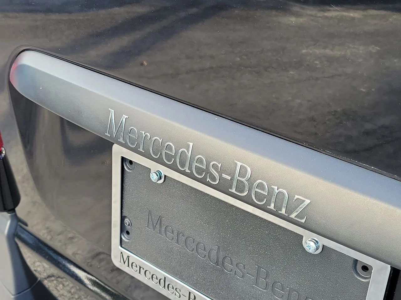 Used 2023 Black Mercedes-Benz Passenger image 7