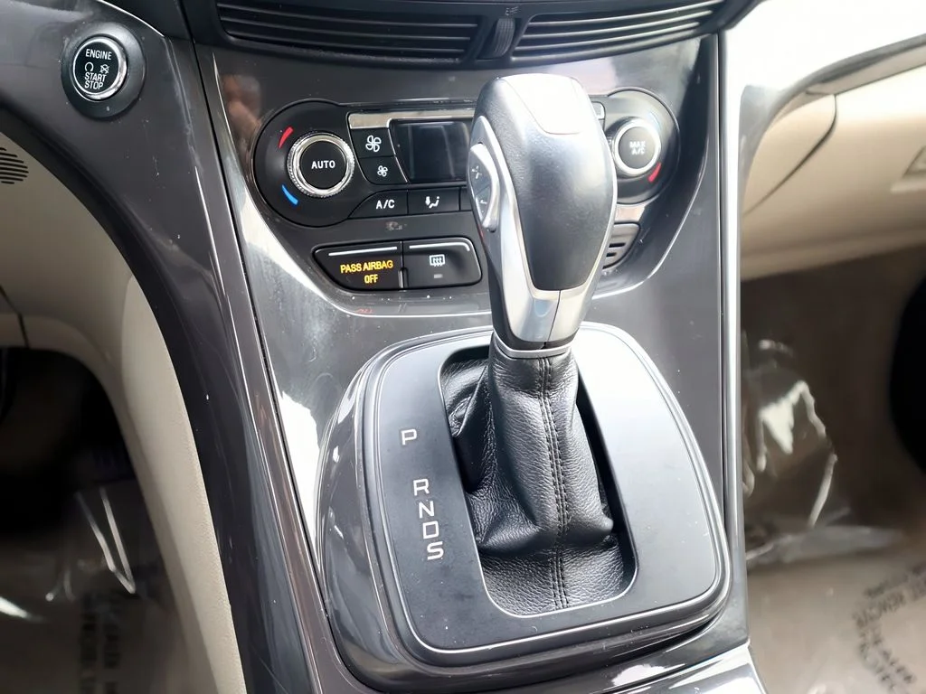 2024 Ford Escape Platinum - Photo 22