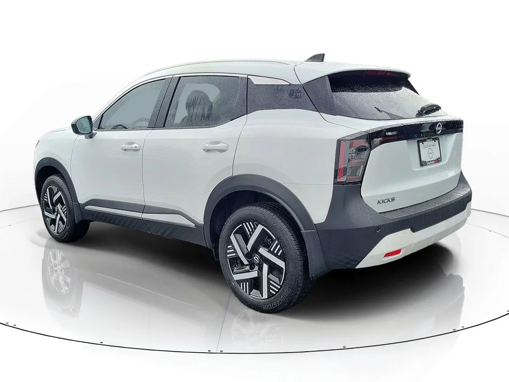 New 2026 White Nissan SV image 5