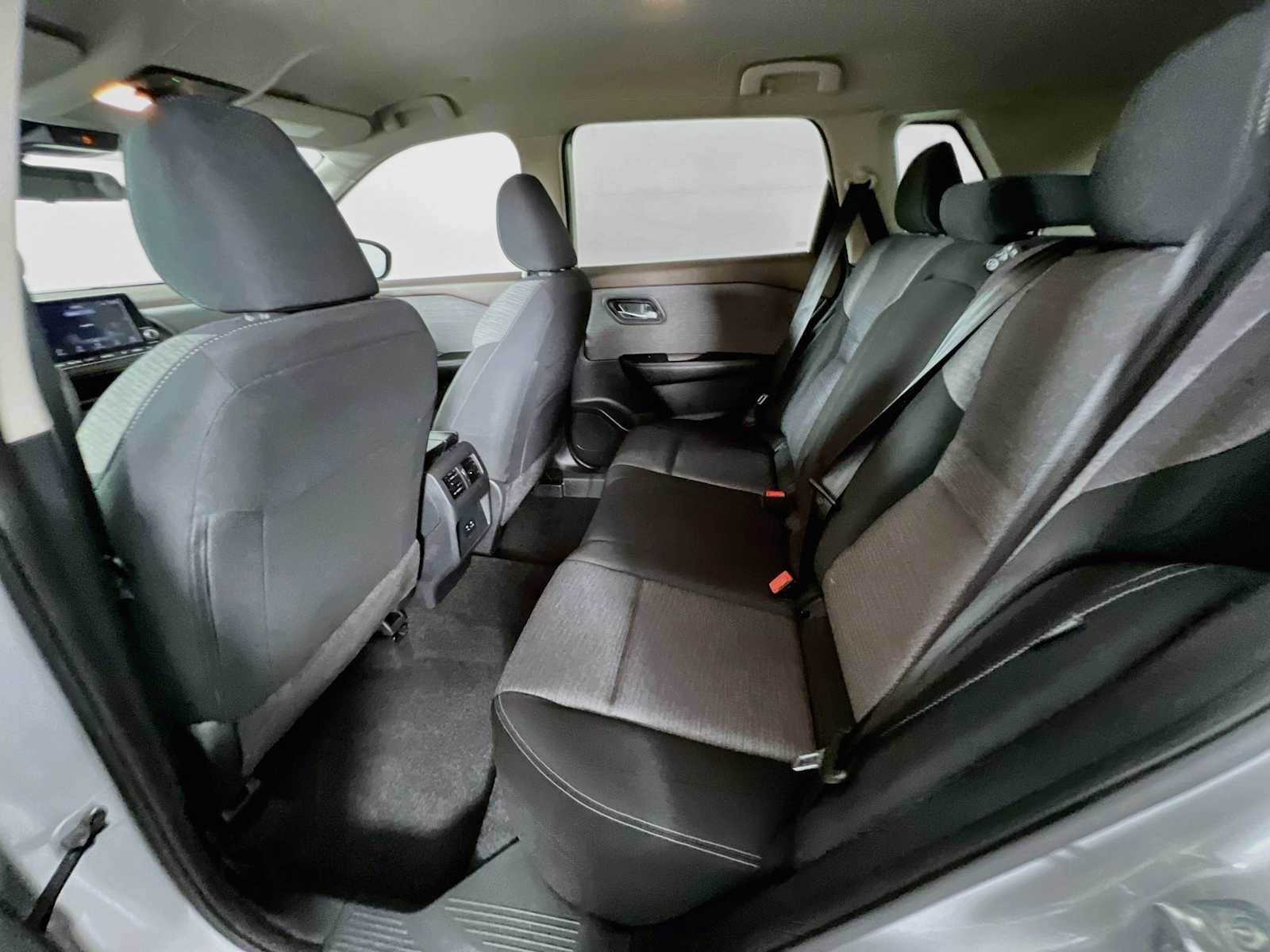 Used 2023 Brilliant Silver Metallic Nissan SV image 23