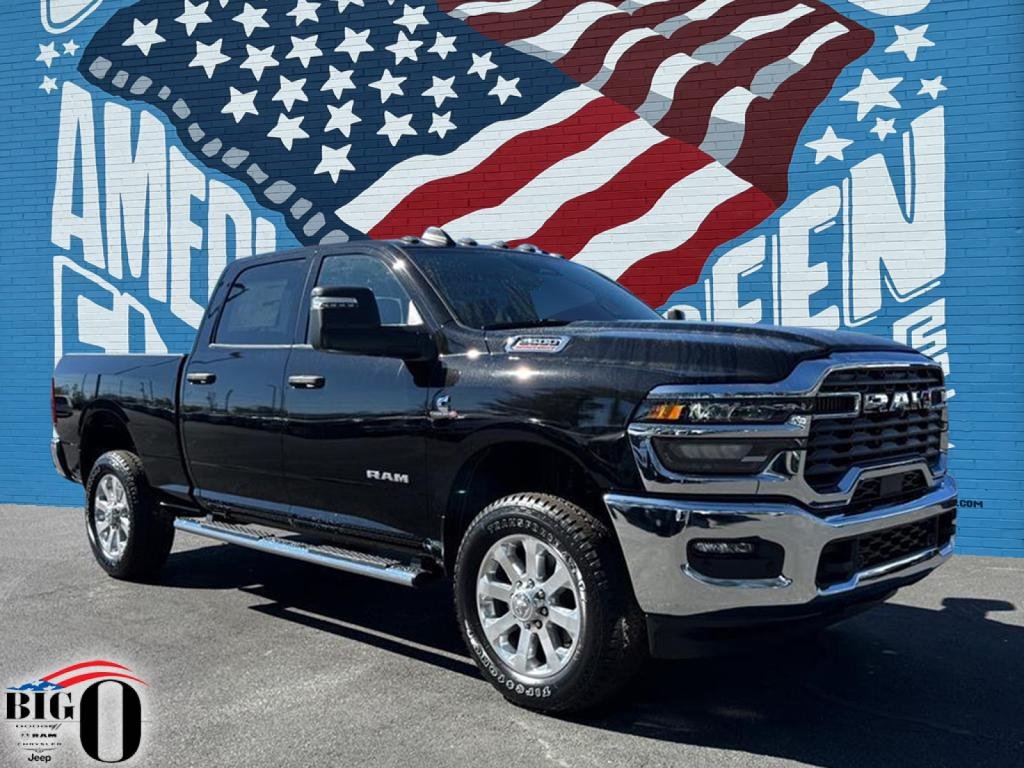 New 2026 Diamond Black Crystal Pearl-Coat Exterior Paint RAM Big Horn Crew Cab 4x4 6