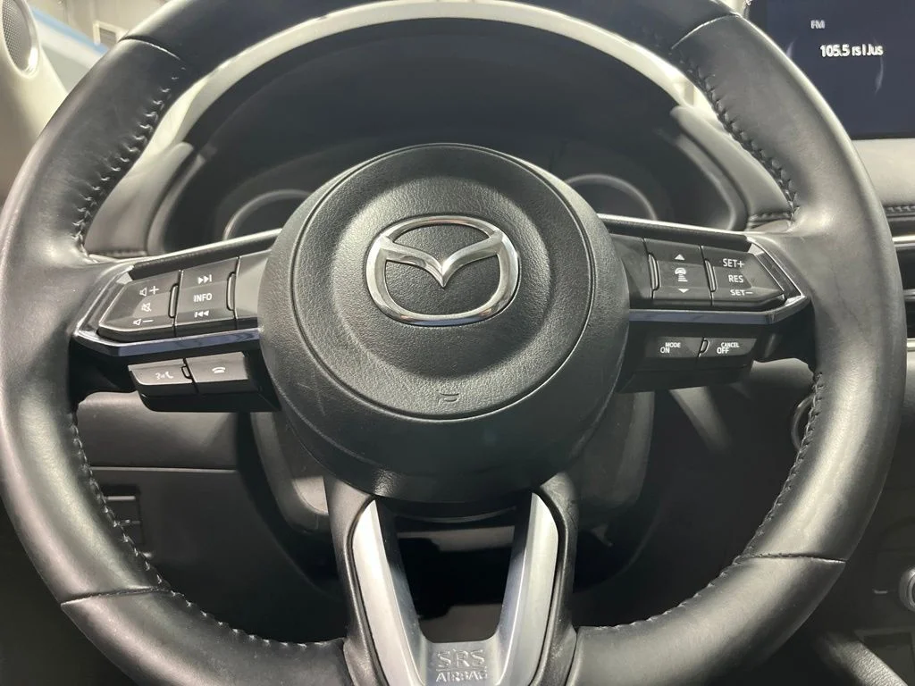 Used 2021 Snowflake White Pearl Mazda Touring image 16