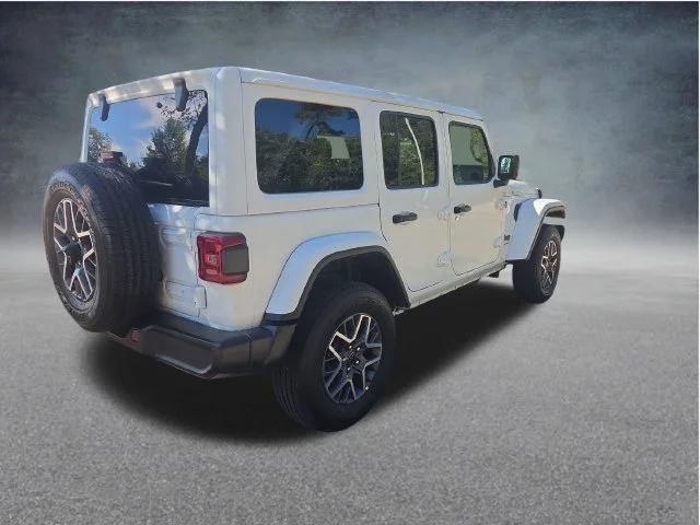 Used 2026 White Jeep Sahara image 7