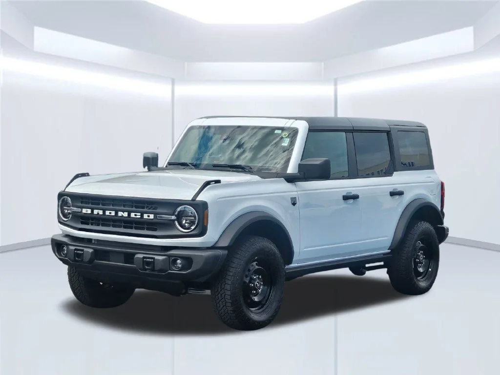 New 2026 Oxford White Ford Big Bend® image 2