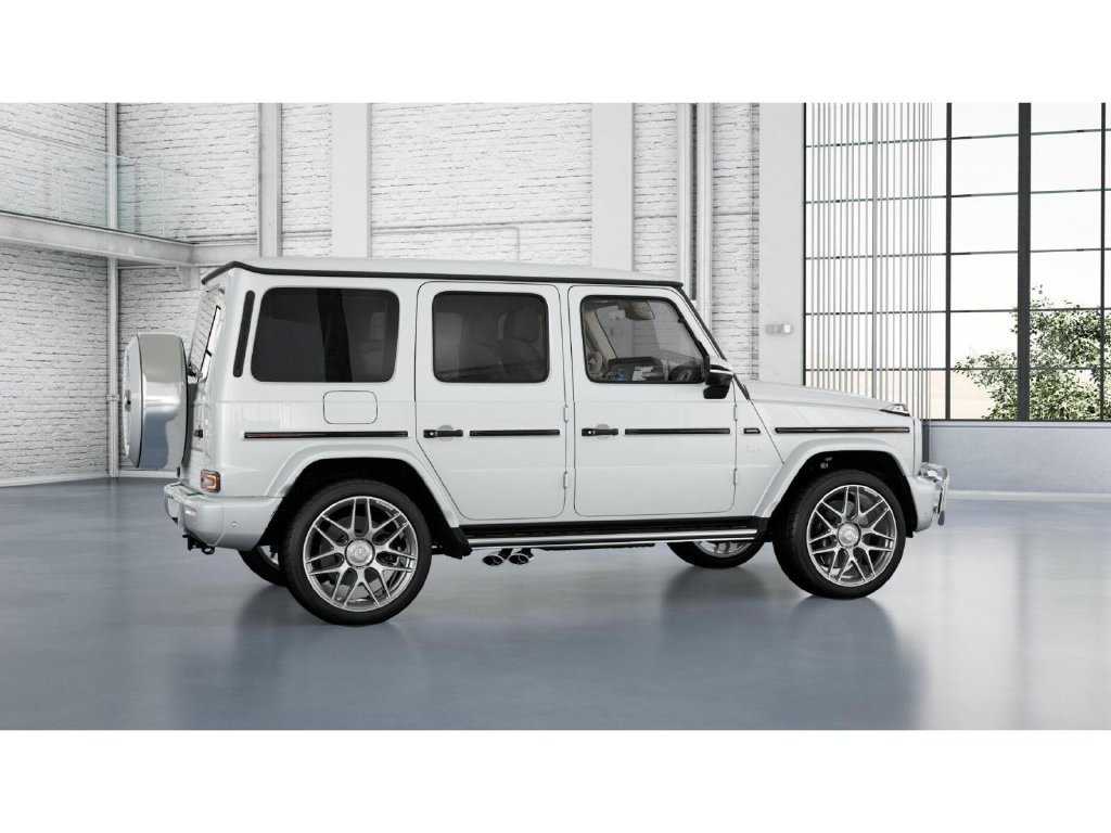 New 2027 MANUFAKTUR Moonlight White Metallic Mercedes-Benz AMG® G 63 SUV image 18