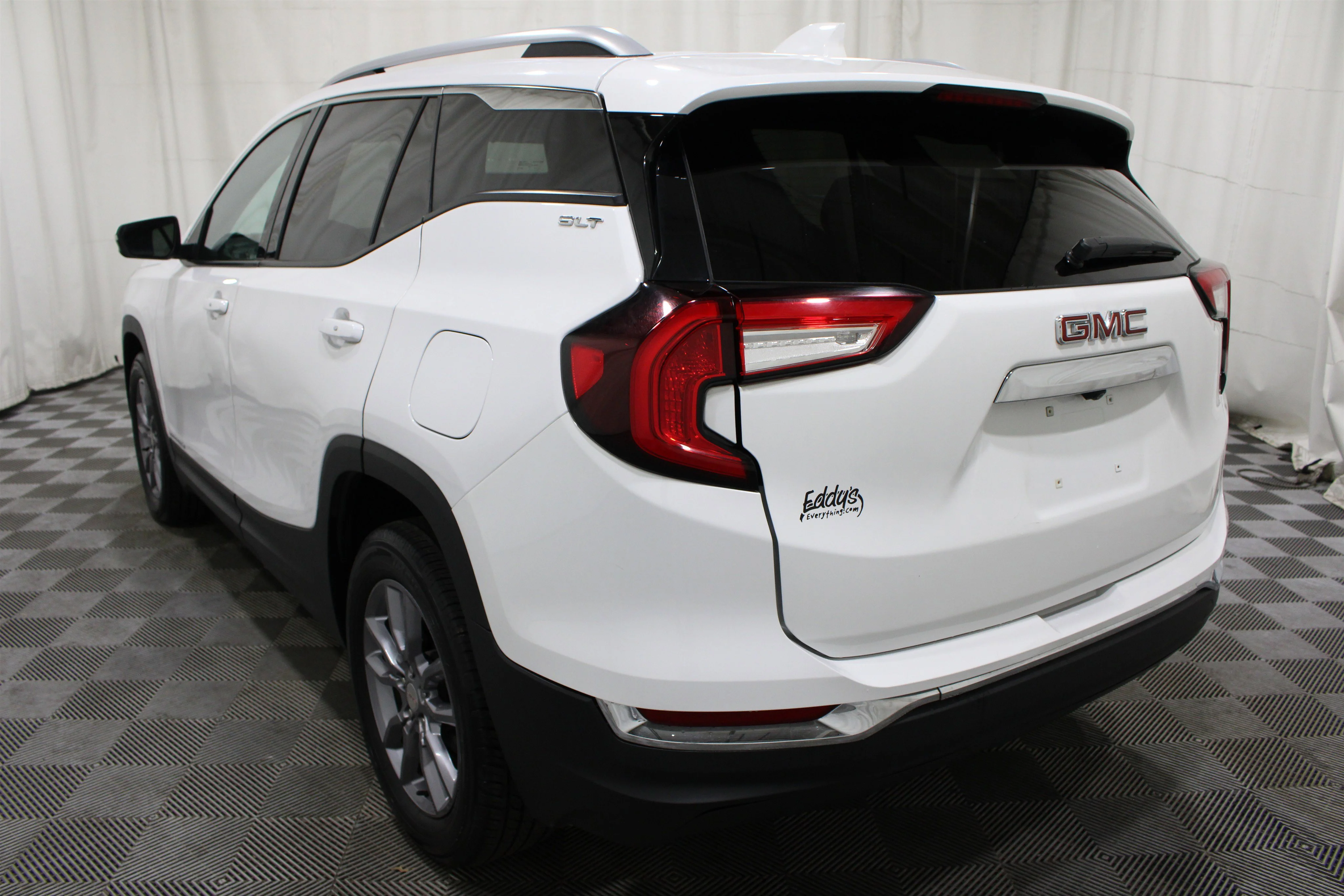 2023 GMC Terrain SLT - Photo 33