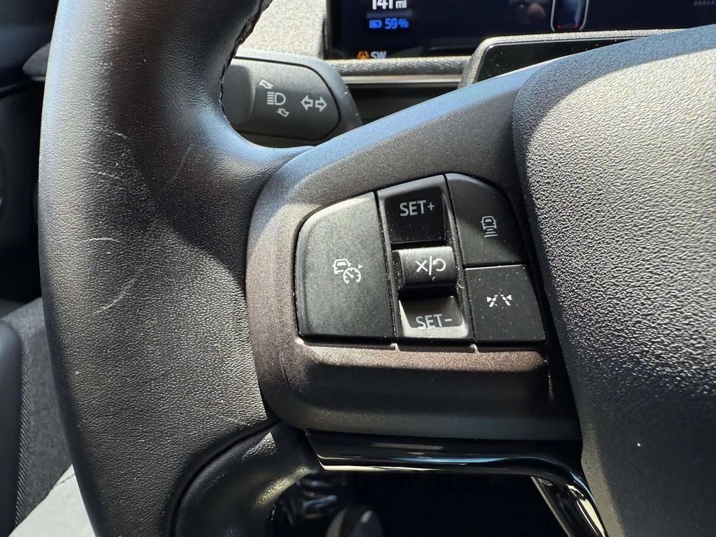 Used 2022 Blue Ford Premium image 24