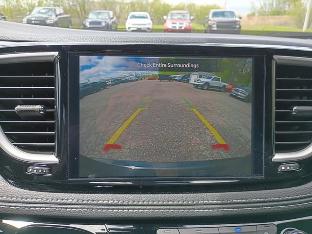 New 2026 Diamond Black Crystal Pearl-Coat Exterior Paint Chrysler Select image 16