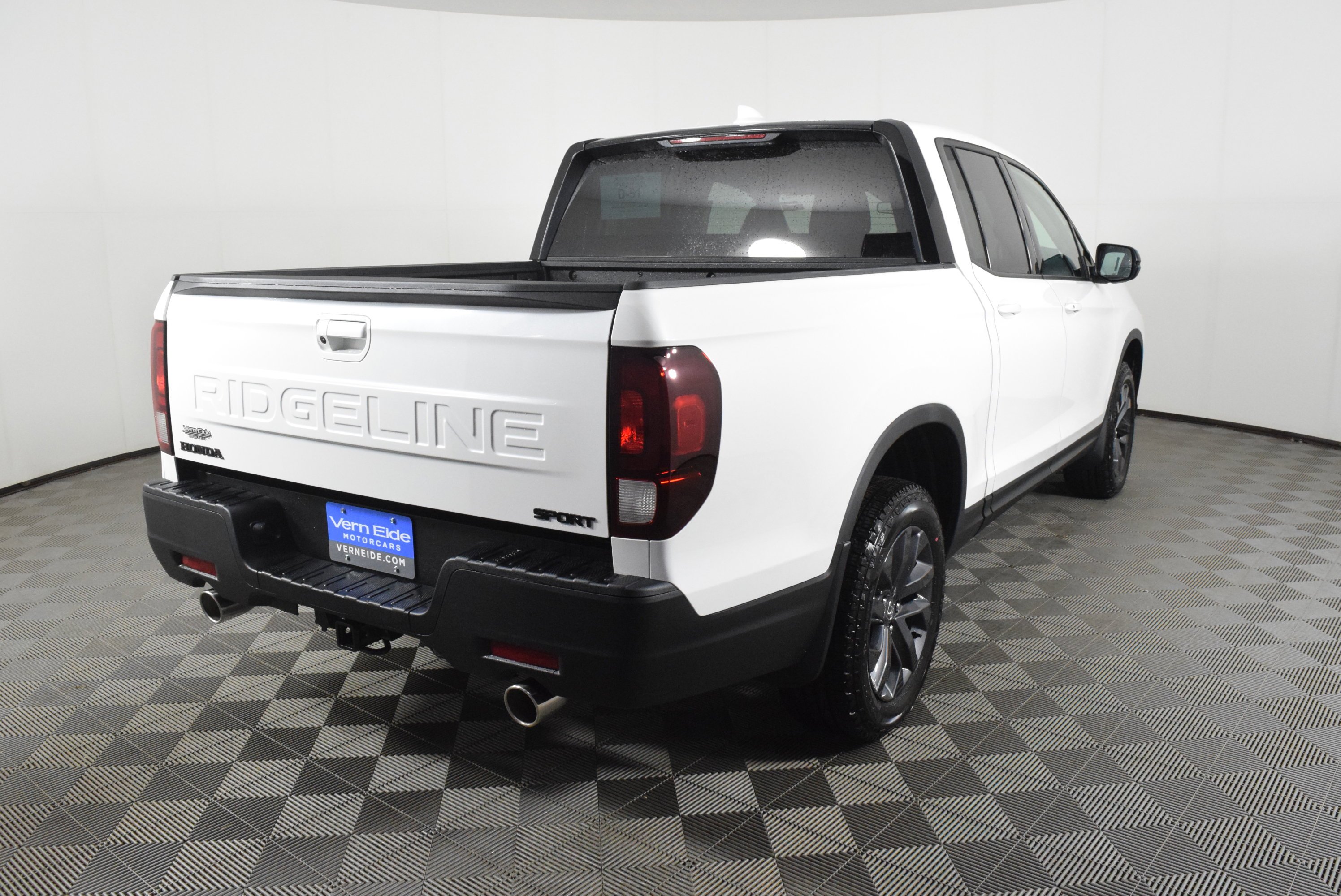 2026 Honda Ridgeline Sport - Photo 6
