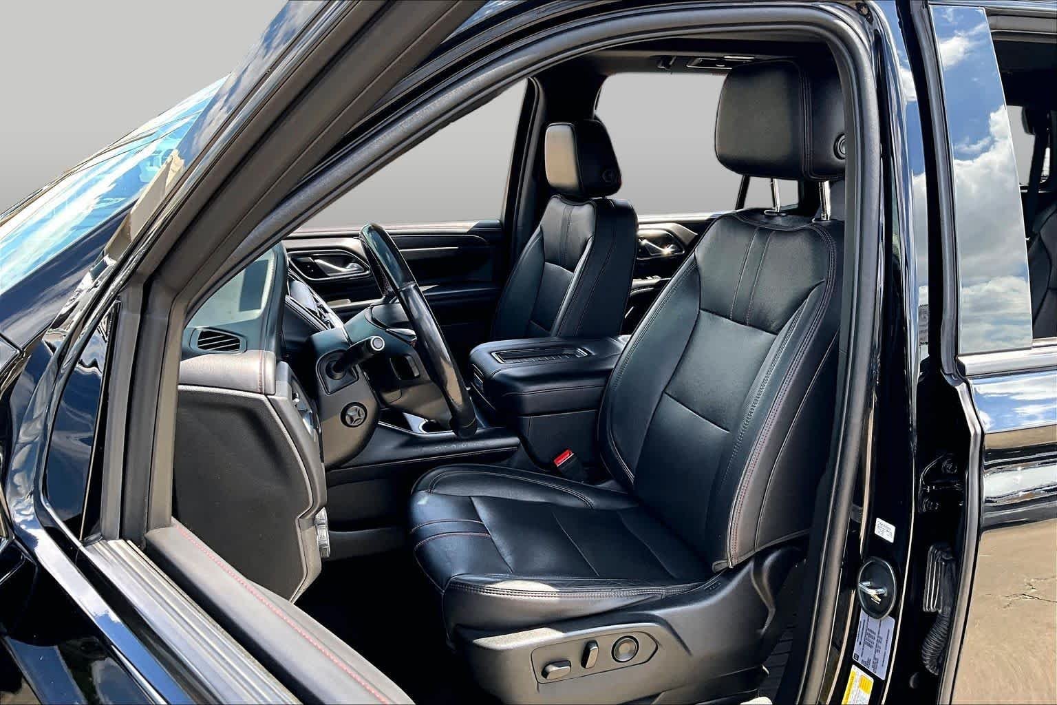 Used 2021 BLACK Chevrolet RST image 8