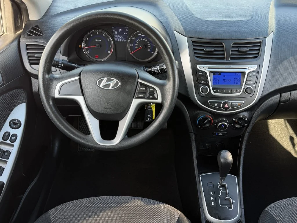 Used 2014 Gray Hyundai GS image 11
