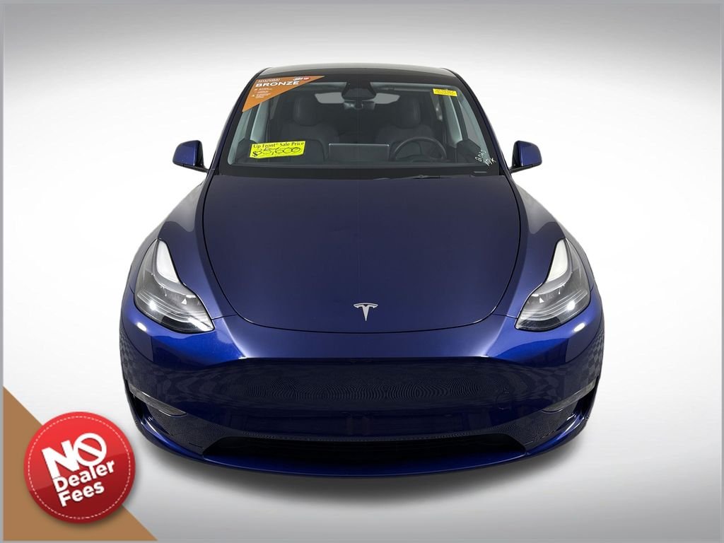 Used 2023  Tesla Long Range image 8