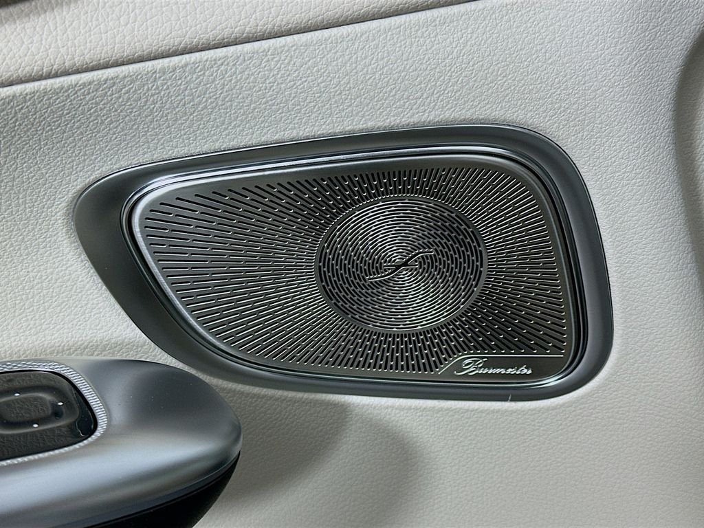 Used 2026 White Mercedes-Benz GLC 300 image 19