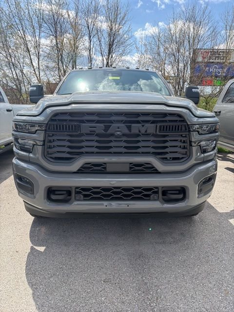 New 2026 Ceramic Gray Clear-Coat Exterior Paint RAM Big Horn image 2