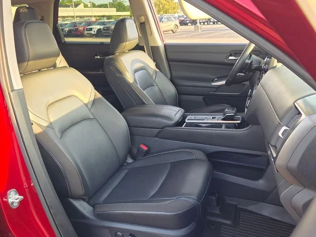 Used 2024 Red Nissan SL image 18