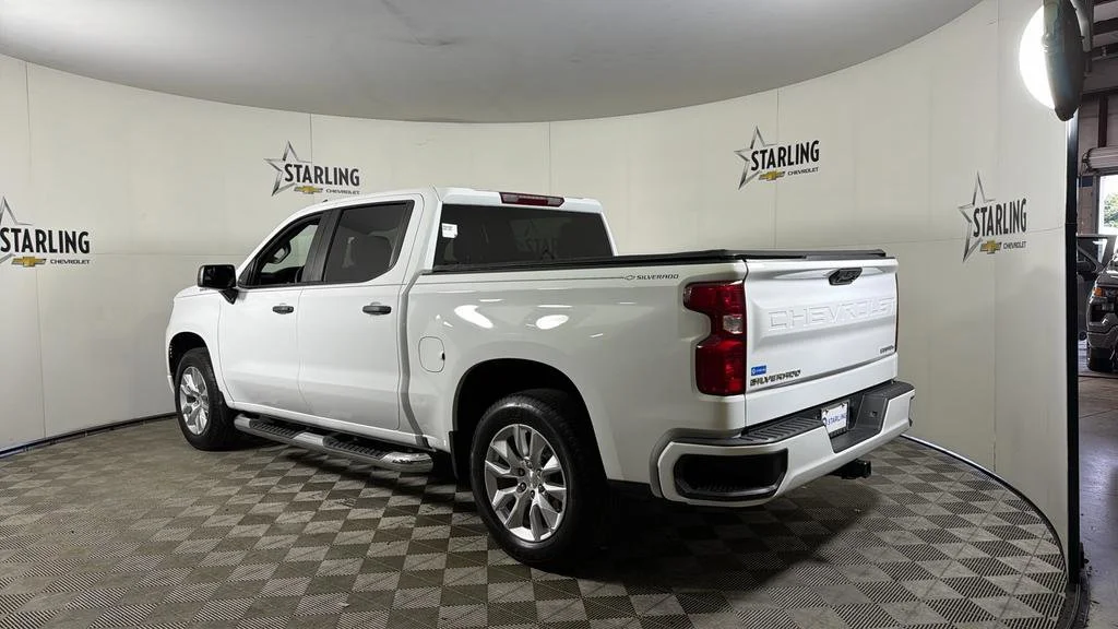 Used 2024 Summit White Chevrolet Custom image 6