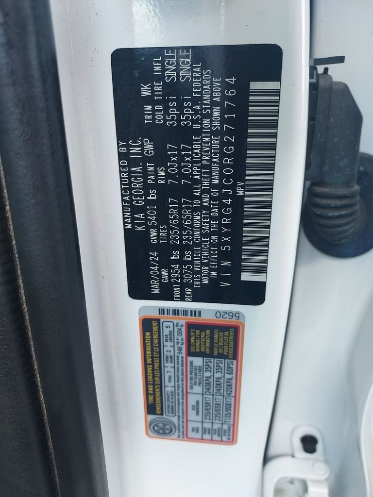 Used 2024 White Kia LX image 24