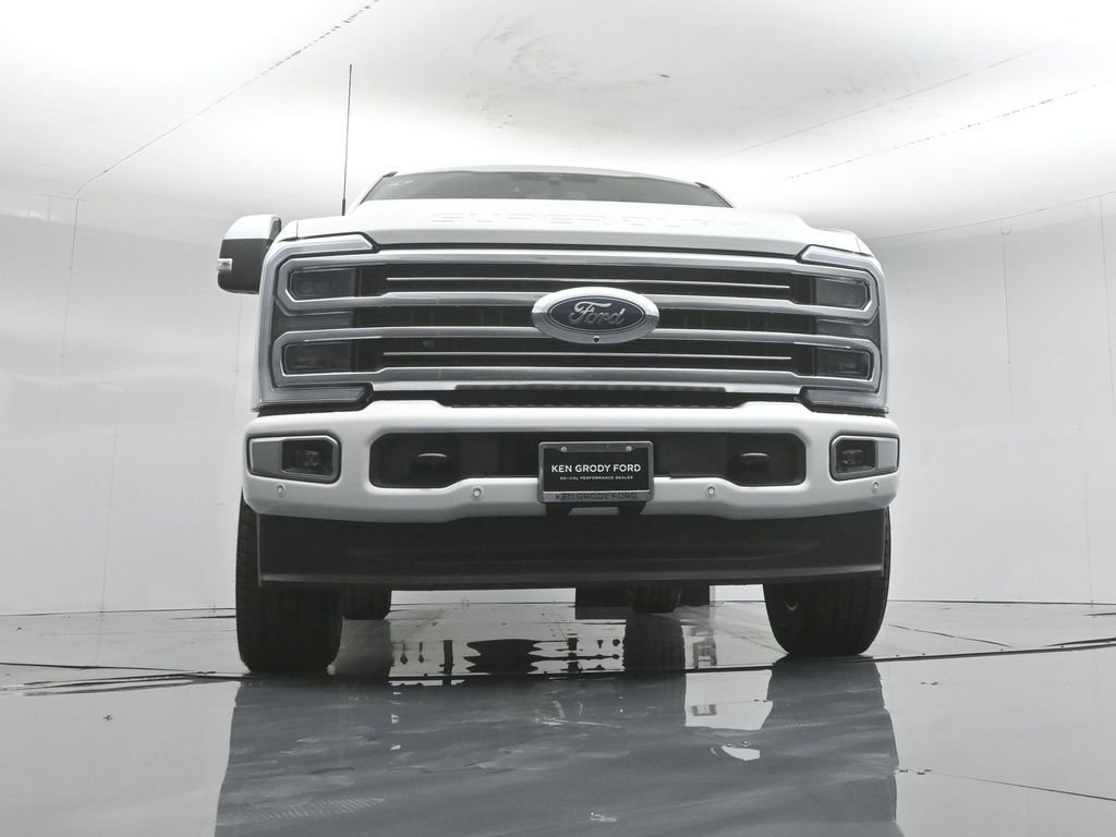 New 2026 Star White Metallic Tri-Coat Ford Platinum image 52