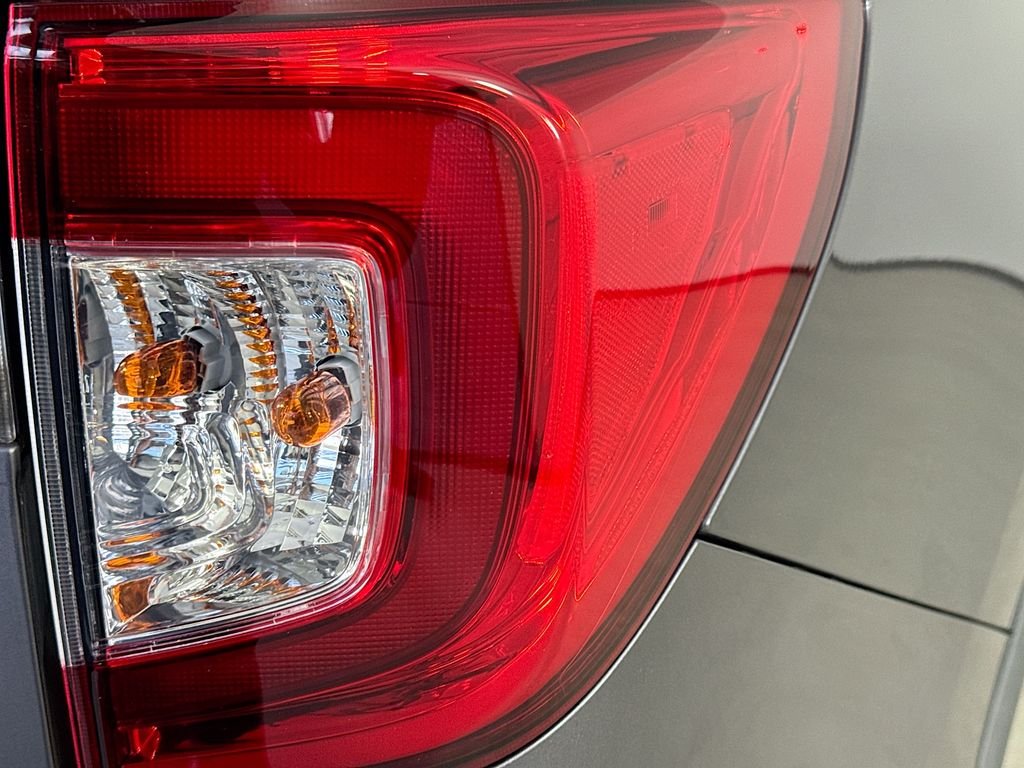Certified Used 2019 Modern Steel Metallic Honda EX-L image 33
