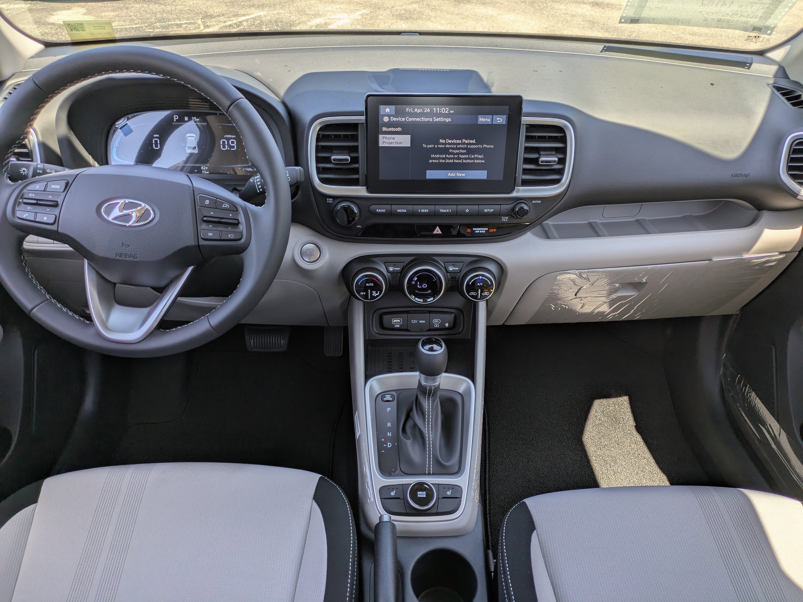 New 2026 Shimmering Silver Hyundai SEL image 41