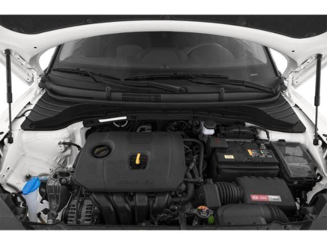Used 2022 Snow White Pearl Kia LX image 15