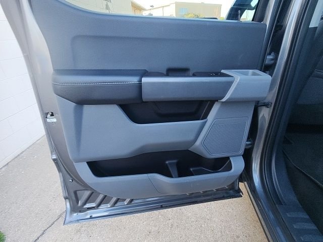 Used 2022 Gray Ford XLT image 14