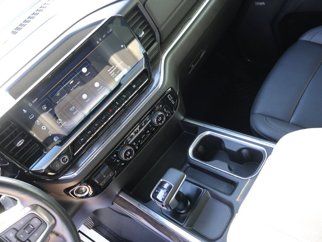 2023 Chevrolet Silverado 1500 LTZ - Photo 20