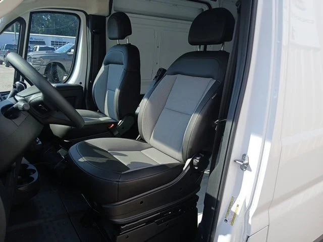 New 2026 Bright White Clearcoat RAM High Roof image 23