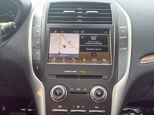 Used 2019 Gray Lincoln Reserve image 14