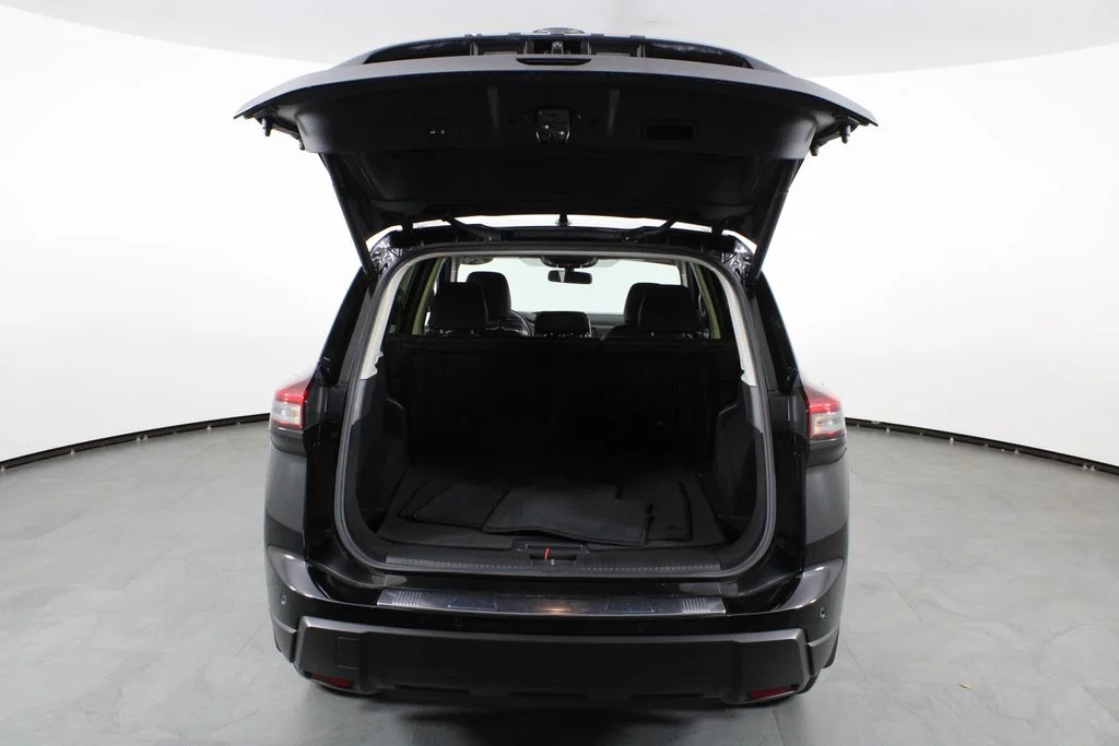 2024 Nissan Rogue SV - Photo 17