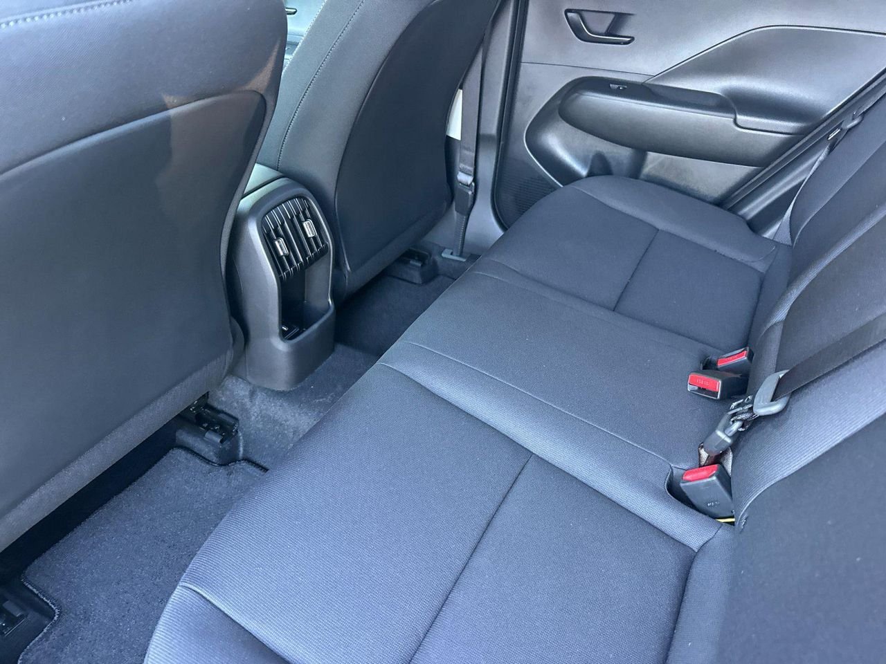 New 2027 Gray Hyundai SEL Sport FWD image 11