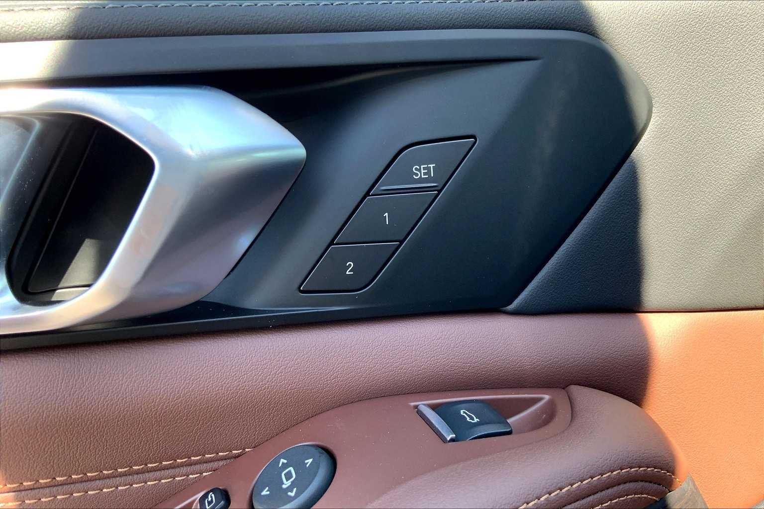 2026 BMW X5 50e - Photo 17